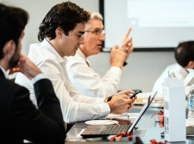 Le constat d’assemblée générale par un commissaire de justice garantit la transparence des votes et protège vos décisions contre toute contestation.